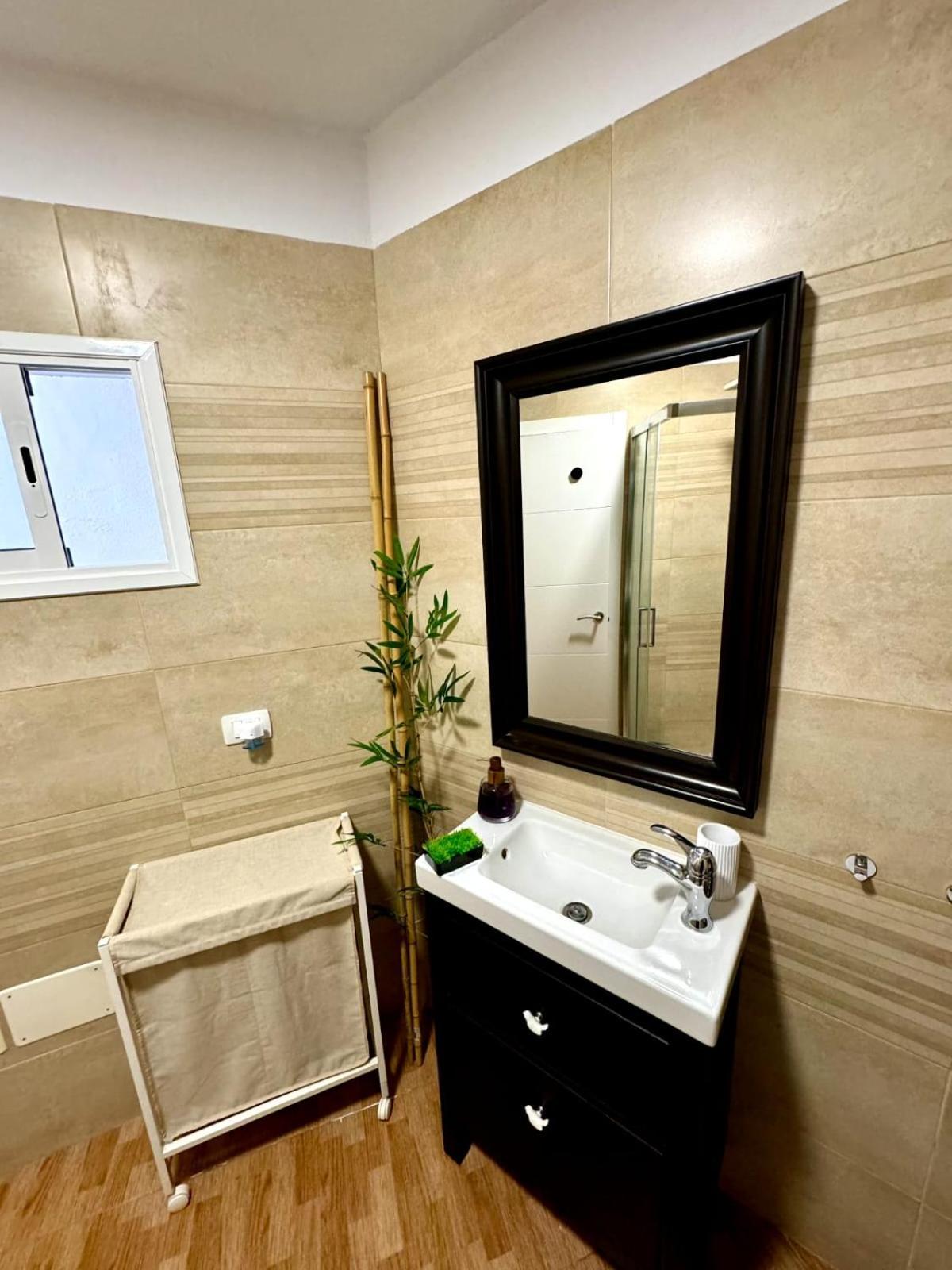 Precioso Apartamento Con Terraza En Piso Superior 洛斯雷尔雷赫斯 外观 照片